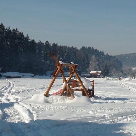 Valassky Dvur Velké Karlovice Esterno foto